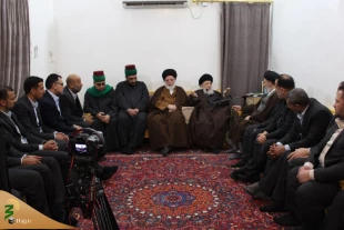 آیت الله العظمی حکیم: 

خادمین عتبات و زائرین چهره درخشانی از شیعه به جهان نشان دهند  3
