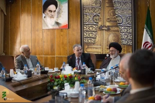 دیدارهیئتی از شخصیت های دانشگاهی سوریه با سرپرست حجاج ایرانی 12