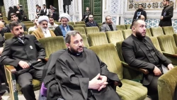 تولیت آستان قدس رضوی:


امام رضا(ع) رمز وحدت ادیان ابراهیمی است
 2