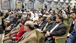 تولیت آستان قدس رضوی:


امام رضا(ع) رمز وحدت ادیان ابراهیمی است
 2