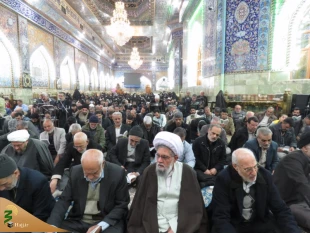 زمزمه دعای کمیل زائران ایرانی در خیمه گاه حسینی  2
