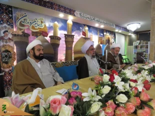 نماینده بعثه مقام معظم‌رهبری در عراق: بازخوانی دست آوردهای انقلاب  اسلامی  برای نسل جدید ضرورت دارد . 3