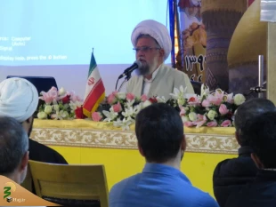 نماینده بعثه مقام معظم رهبری در عراق : 
در زیارت  برای پرواز آسمانی  دوبال عاطفی وعقلانی لازم  است 4