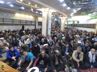 مدیر جذب و سازماندهی بعثه مقام معظم رهبری:

حضرت فاطمه (س) الگـوی رشـد و تعـالی معنـوی بشریت است.
 4