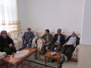 دیدار مسئولان حج وزیارت کرمان با خانواده شهدا وپیشکسوتان حج وزیارت این استان