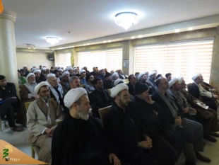 حجت الاسلام پروانه مدیر جذب و سازماندهی بعثه مقام معظم رهبری:

کارگزاران فرهنگی افسران مبارزه با جنگ نرم هستند.
 5