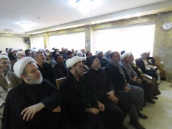 مسئول دفتر نمایندگی بعثه مقام معظم رهبری در عراق:

انقلاب اسلامی تجلی نور الهی است.
 4