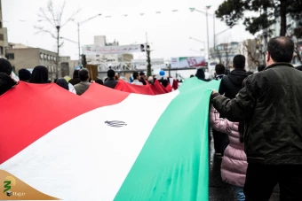 در چهلمین سالگرد پیروزی انقلاب اسلامی ایران صورت پذیرفت:

استقبال راه پیمایان 22 بهمن از نمایشگاه دستاوردهای حوزه حج و زیارت - گزارش تصویری 9