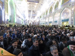 حجت الاسلام و المسلمین هژبری: 

زیارت امام حسین بهترین شکرگزاری نعمت ولایت است
 3