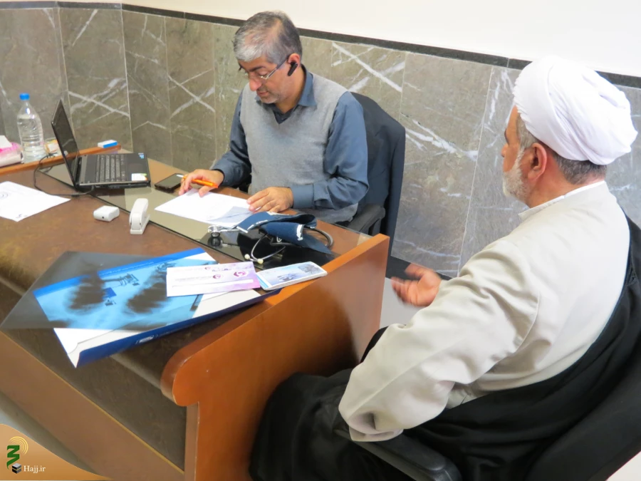 معاینه روحانیون کاروان های حج 98 مازندران  4