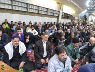 حجت الاسلام و المسلمین هژبری:

عاشورا آموزگار استقامت  و صبوری است
 5