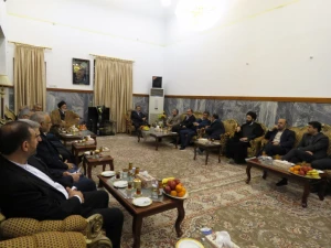 انتقاد سرکنسول جمهوری اسلامی ایران در نجف از ادامه فعالیت کاروان  های آزادبر