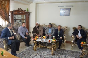 تجلیل و دیدار با آزادگان سرافراز استان اصفهان به مناسبت بزرگداشت سالگرد پیروزی انقلاب اسلامی  3