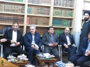 حجت الاسلام و المسلمین علم الهدی:
 بصیرت افزایی بر مبنای سیره اهل بیت (ع) اساس کار فرهنگی بعثه مقام معظم رهبری است.
 6
