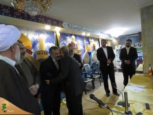 برگزاری مراسم تودیع و معارفه مسئول دفتر نمایندگی حج و زیارت در عراق 12