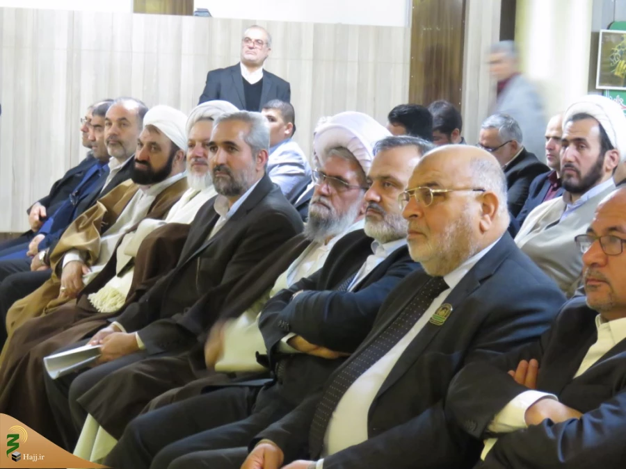 برگزاری مراسم تودیع و معارفه مسئول دفتر نمایندگی حج و زیارت در عراق 2