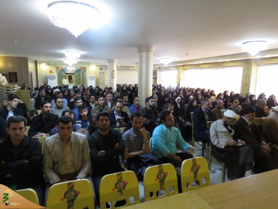 مسئول دفتر نمایندگی بعثه مقام معظم رهبری:
مقابله جمهوری اسلامی ایران با استکبار جهانی تکرار عاشورا در امتداد زمان است
 2