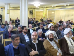 رئیس سازمان حج وز یارت:
خدمت به زوار ائمه معصوم(ع) را افتخار خود می دانم
 2