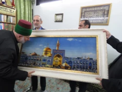 در دیدار رئیس سازمان حج و زیارت با تولیت آستان مقدس حسینی مطرح شد+ گزارش تصویری
سیاست سازمان حج و زیارت توسعه زیرساخت ها و افزایش اعزام زائرین به عتبات عالیات است.
 9
