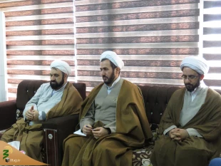 حجت الاسلام و المسلمین نجفی روحانی:
خادمی زائران حضرت سید الشهدا(ع) مصداق واقعی نسیم رحمت واسعه الهی است
 2