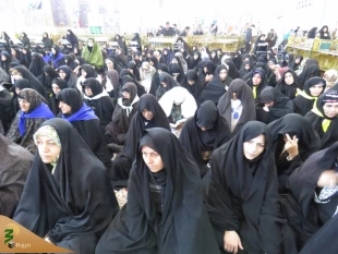 حجت الاسلام و المسلمین هژبری:
کربلا بهترین مکان توبه و بازگشت و گدایی به درگاه خداوند است
 2