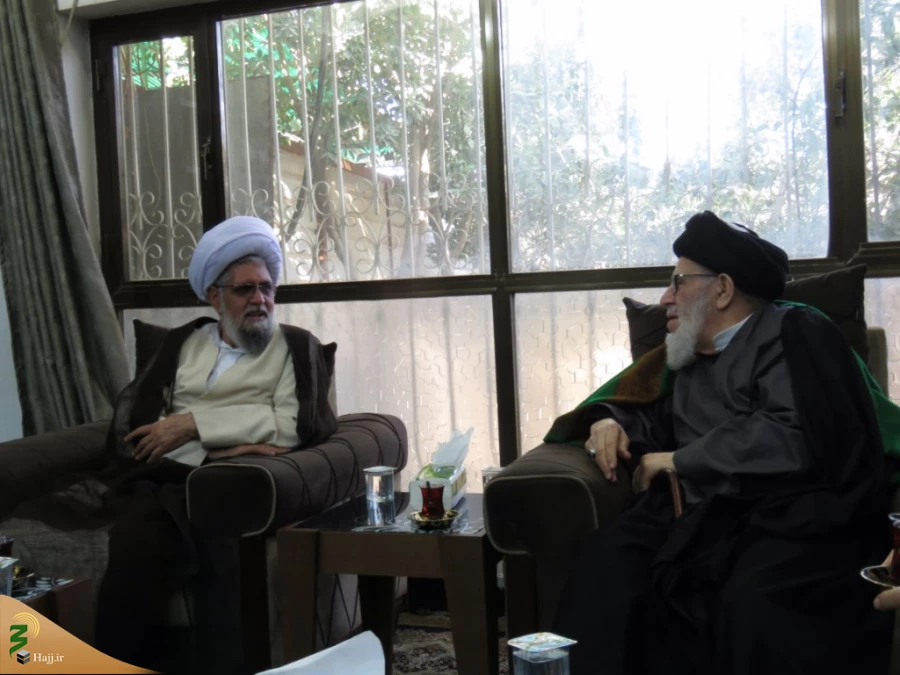 در دیدار مسئول دفتر نمایندگی بعثه مقام معظم رهبری در عراق با آیت الله قزوینی مطرح شد:
انقلاب اسلامی یک حرکت فرهنگی عظیم در جهان بود 
 6