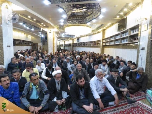 خطیب بعثه مقام معظم رهبری در کربلای معلی:
ﺗﻘــﻮﺍ ﺑﻬﺘــﺮﻳﻦ پوشش  و بهترین ابزار برای جلای روح انسان است
 2