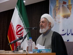 گردهمایی روحانیون و مداحان عتبات عالیات استان قم برگزار شد 4