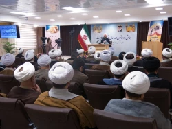 گردهمایی روحانیون و مداحان عتبات عالیات استان قم برگزار شد 7
