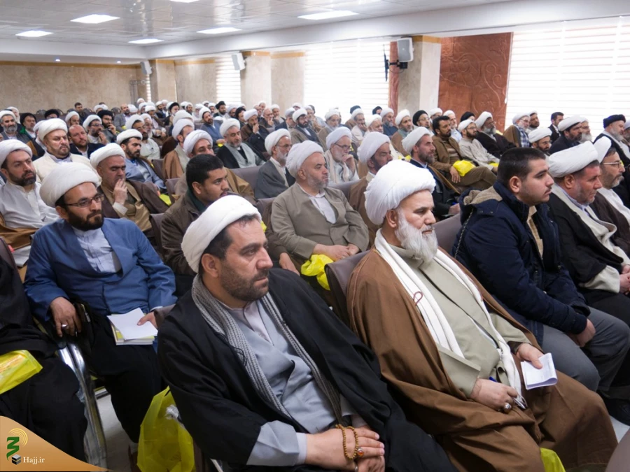 گردهمایی روحانیون و مداحان عتبات عالیات استان قم برگزار شد 8