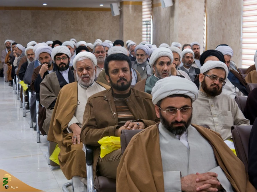 گردهمایی روحانیون و مداحان عتبات عالیات استان قم برگزار شد 10