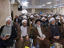 گردهمایی روحانیون و مداحان عتبات عالیات استان قم برگزار شد 12