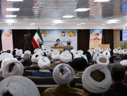 گردهمایی روحانیون و مداحان عتبات عالیات استان قم برگزار شد 6