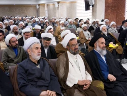 گردهمایی روحانیون و مداحان عتبات عالیات استان قم برگزار شد 10