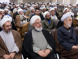 گردهمایی روحانیون و مداحان عتبات عالیات استان قم برگزار شد 11