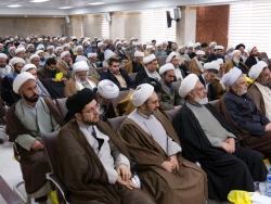 گردهمایی روحانیون و مداحان عتبات عالیات استان قم برگزار شد 12