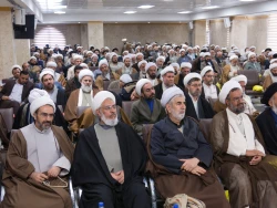 گردهمایی روحانیون و مداحان عتبات عالیات استان قم برگزار شد 13