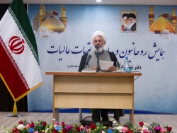 گردهمایی روحانیون و مداحان عتبات عالیات استان قم برگزار شد 20