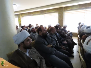 مسئول دفتر نمایندگی بعثه مقام معظم رهبری در عراق:
روحانیون پیش قراولان و خط مقدم نبرد فرهنگی هستند 5
