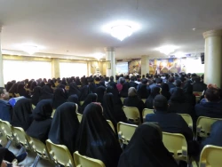 مسئول دفتر نمایندگی بعثه مقام معظم رهبری در گردهمائی دانشجویان و دانشگاهیان:
فضای مجازی به عرصه نبرد میان حق و باطل تبدیل شده است
 5