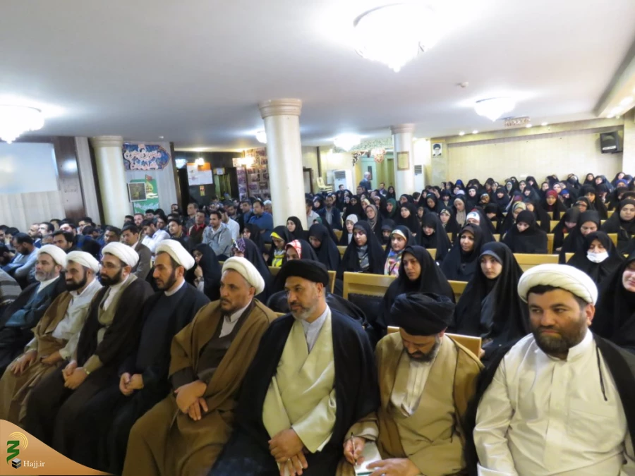 مسئول دفتر نمایندگی بعثه مقام معظم رهبری در گردهمائی دانشجویان و دانشگاهیان:
فضای مجازی به عرصه نبرد میان حق و باطل تبدیل شده است
 6