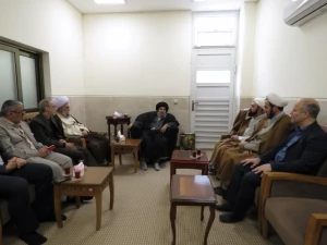دیدار مسئول دفتر نمایندگی سازمان حج و زیارت در عراق با آیت الله مدرسی