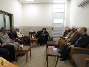 در دیدار مسئول دفتر نمایندگی سازمان حج و زیارت در عراق با آیت الله مدرسی مطرح شد:
سازمان حج و زیارت کاری کند که پابرهنگان و مستضعفان به عتبات عالیات مشرف شوند
 2