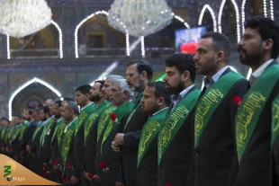 در میلاد حضرت زهرا(ع)؛ 

حرم حضرت ابا الفضل العباس(ع) غرق در سرور و شادی شد+ تصاویر  3