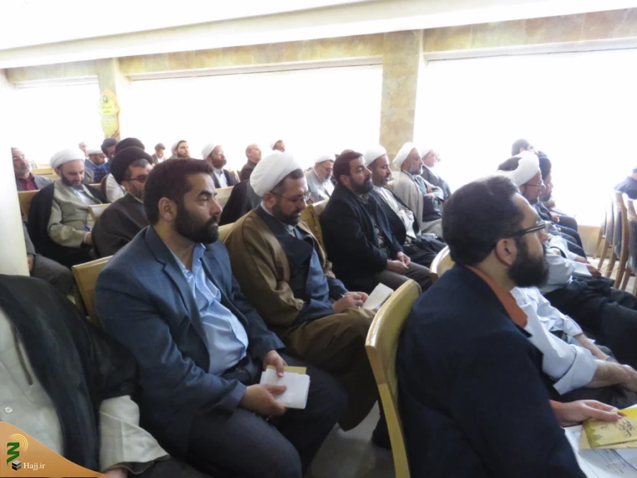 مسئول دفتر نمایندگی بعثه مقام معظم رهبری در عراق:
حضرت زهرا (س) الگو و حجت ائمه معصوم(ع) است
 2