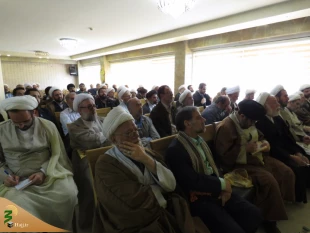 مسئول دفتر نمایندگی بعثه مقام معظم رهبری در عراق:
حضرت زهرا (س) الگو و حجت ائمه معصوم(ع) است
 2
