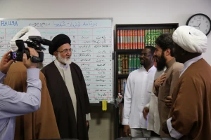 حجت‌الاسلام والمسلمین قاضی‌عسکر دربازدید از شبکه جهانی ولایت:

ضرورت فعالیت رسانه ای بر محور مشترکات فرق اسلامی