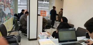 اسقبال بی نظیر زائران لرستانی در روز اول ثبت نام حج سال 98