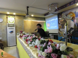 حجت الاسلام و المسلمین هژبری:
کربلا پنجره ای از ملک به سوی ملکوت است 2