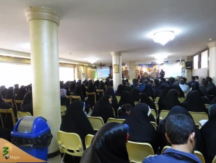 حجت الاسلام و المسلمین هژبری:
کربلا آیینه عبرت بشر در امتداد زمان است 2